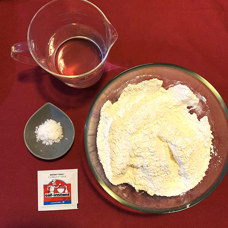 材料　Baking No-Knead Bread with STAUB, Photo by Yoko Kadokawa