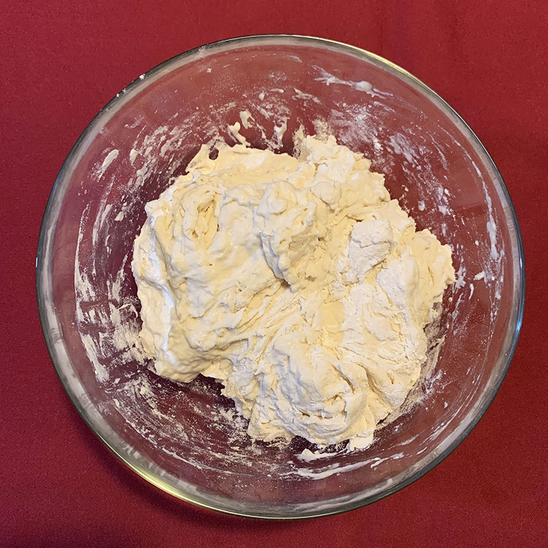 Baking No-Knead Bread with STAUB, Photo by Yoko Kadokawa