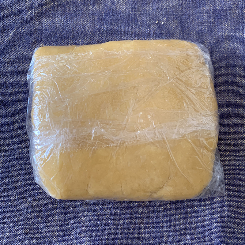 プラムのガレットのタルト生地を作る