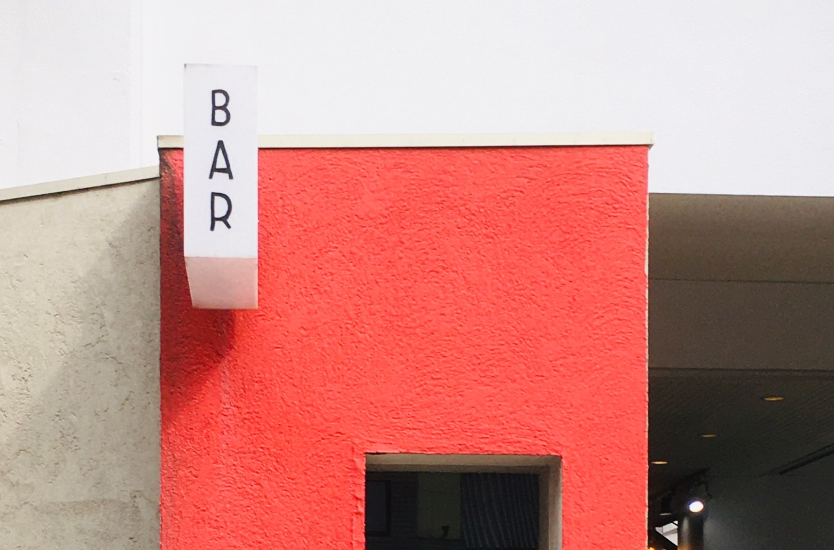 ペットに優しい青山通りのBAR